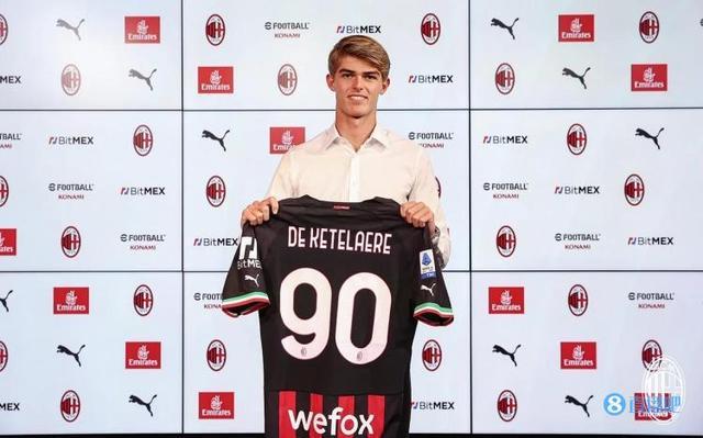 代女性的自 代女性的自